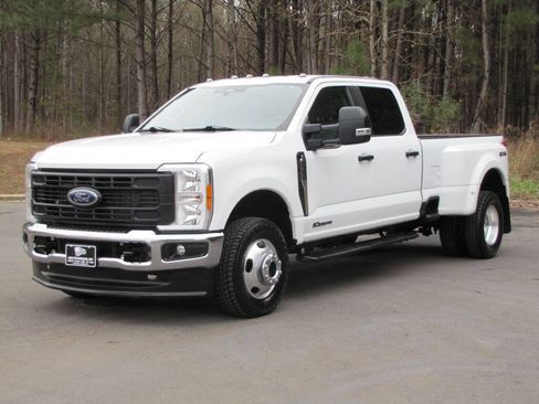 Used 2023 Ford F350 XL image 10