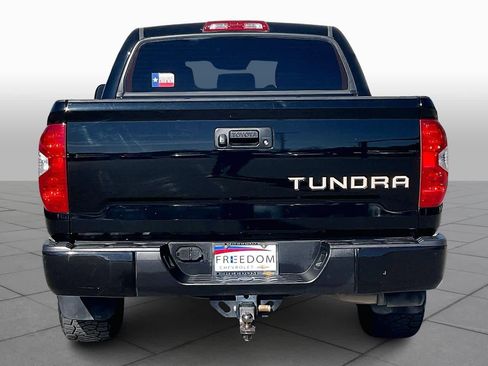 Used 2018 Toyota Tundra SR5 image 4