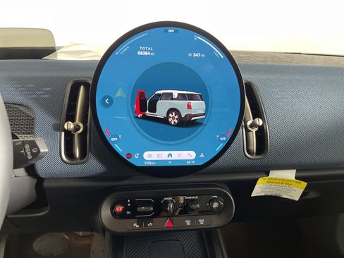 Used 2025 MINI Cooper Countryman S w/ Comfort Package Max image 17