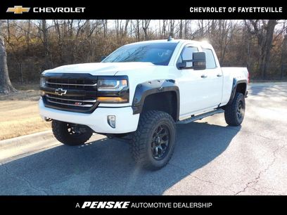 Used 2018 Chevrolet Silverado 1500 LT w/ Redline Edition