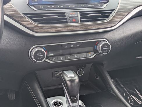 Certified 2024 Nissan Altima 2.5 SV image 23