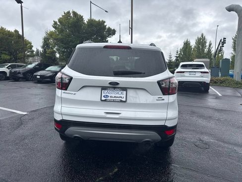 Used 2018 Ford Escape SE w/ Ford Safe & Smart Package AWD/4WD image 6