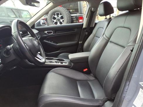 Used 2023 Honda Civic Touring image 19