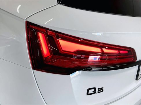 Certified 2024 Audi Q5 2.0T Premium Plus w/ Premium Plus Package image 32