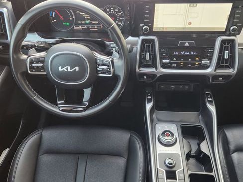 Used 2023 Kia Sorento EX FWD image 27