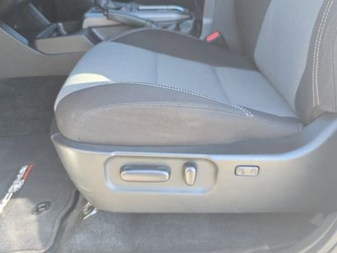 Used 2023 Toyota Tacoma TRD Off-Road w/ Technology Package image 28