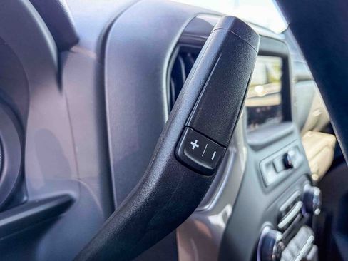 Used 2025 Chevrolet Silverado 1500 Custom RWD image 40