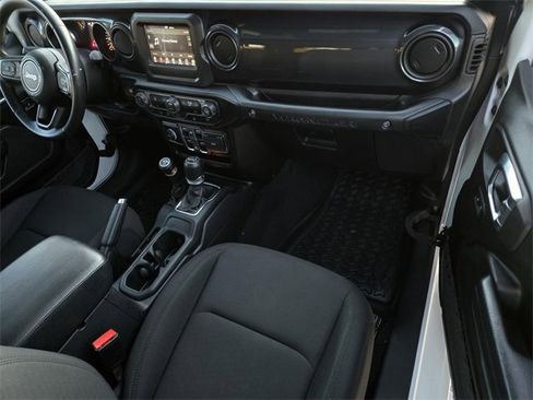 Used 2022 Jeep Wrangler Unlimited Sport image 7