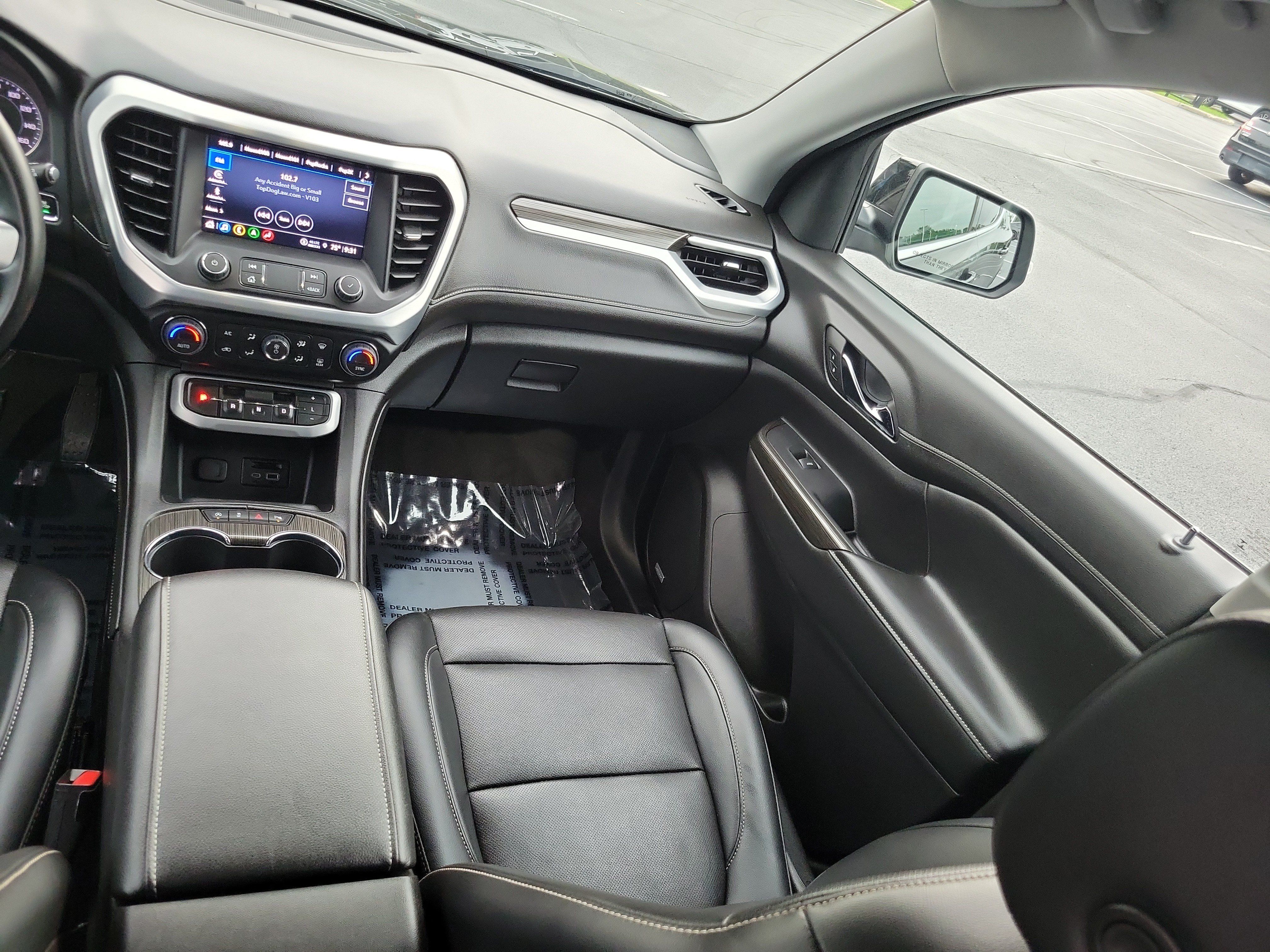 Used 2023 GMC Acadia SLT w/ Preferred Package AWD/4WD image 18