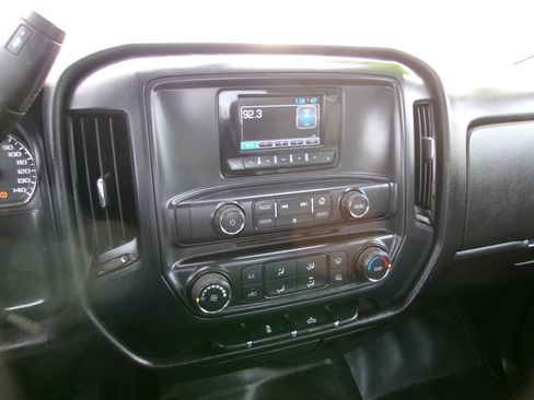Used 2015 Chevrolet Silverado 1500 W/T image 17