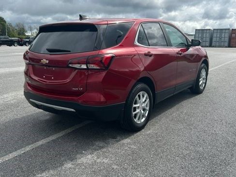 Certified 2022 Chevrolet Equinox LT image 3