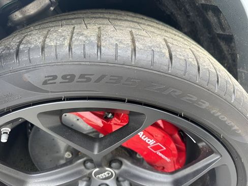 Used 2025 Audi RS Q8 performance image 36