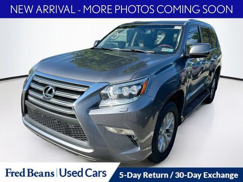 Used 2019 Lexus GX 460 Premium AWD/4WD image 2