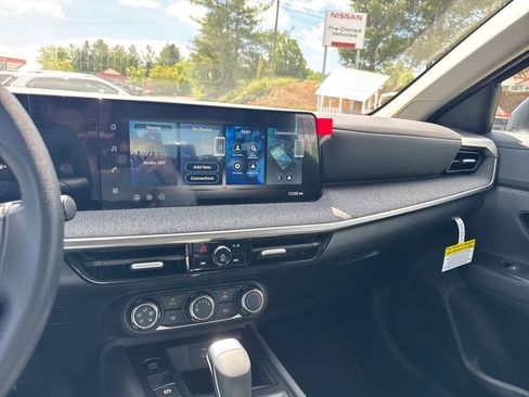 New 2026 Nissan Kicks S AWD/4WD image 18