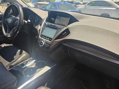 Used 2019 Acura MDX FWD w/ Technology Package image 11