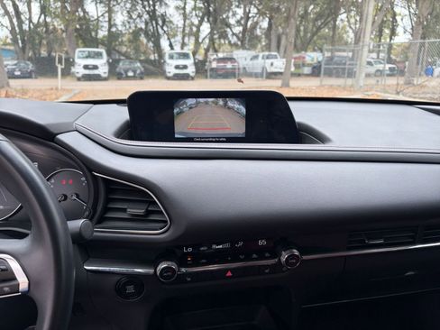 Used 2025 MAZDA CX-30 AWD 2.5 S w/ Preferred Package image 17