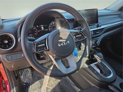 Used 2024 Kia Forte LXS image 23