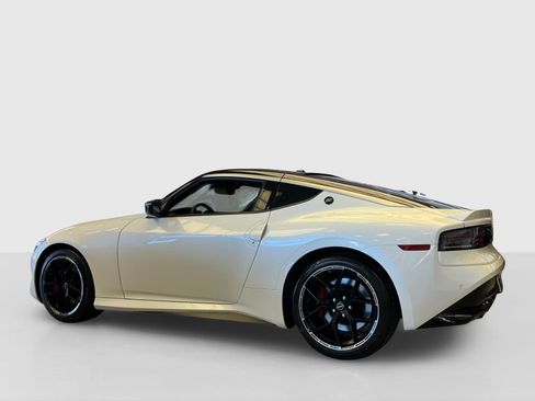 New 2027 Nissan Z Performance RWD image 3