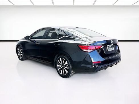 Used 2022 Nissan Sentra SV w/ SV Premium Package FWD image 6