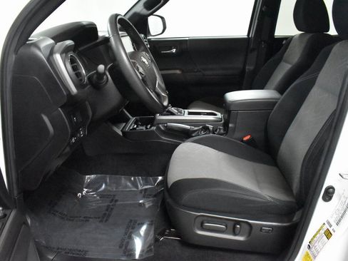 Certified 2023 Toyota Tacoma TRD Sport image 11