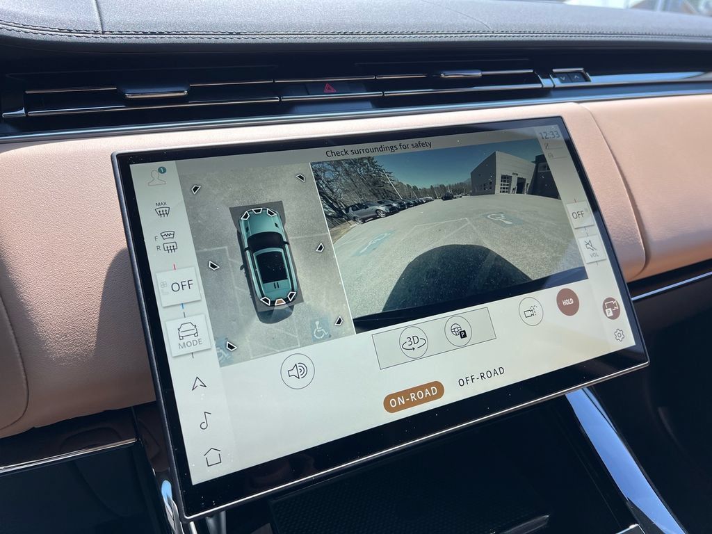 New 2026 Land Rover Range Rover Sport SE AWD/4WD image 17