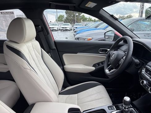 New 2025 Acura Integra A-Spec image 9