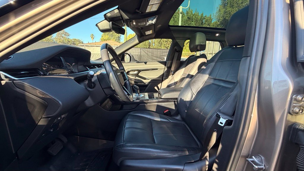Used 2023 Land Rover Range Rover Evoque S AWD/4WD image 6