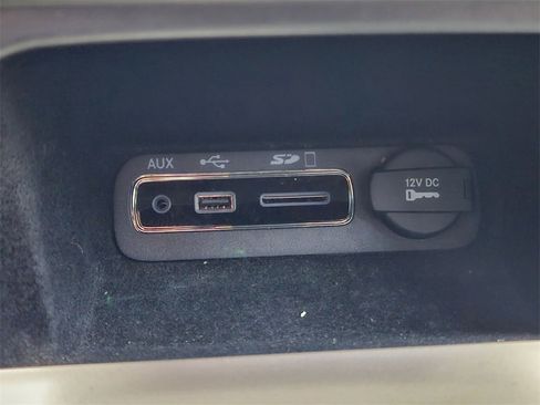 Used 2015 Jeep Grand Cherokee Limited w/ Trailer Tow Group IV image 31