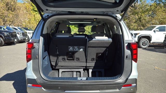 Used 2026 Kia Carnival SX FWD image 25