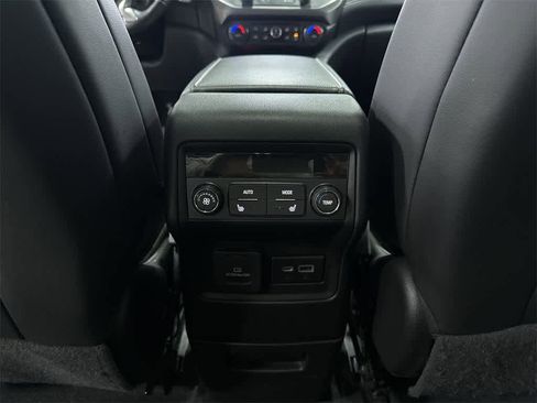 Used 2022 GMC Acadia AT4 w/ Preferred Package image 31