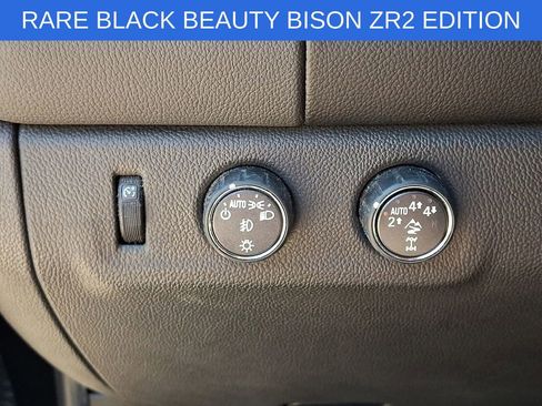 Used 2022 Chevrolet Colorado ZR2 w/ Colorado ZR2 Bison Edition AWD/4WD image 26