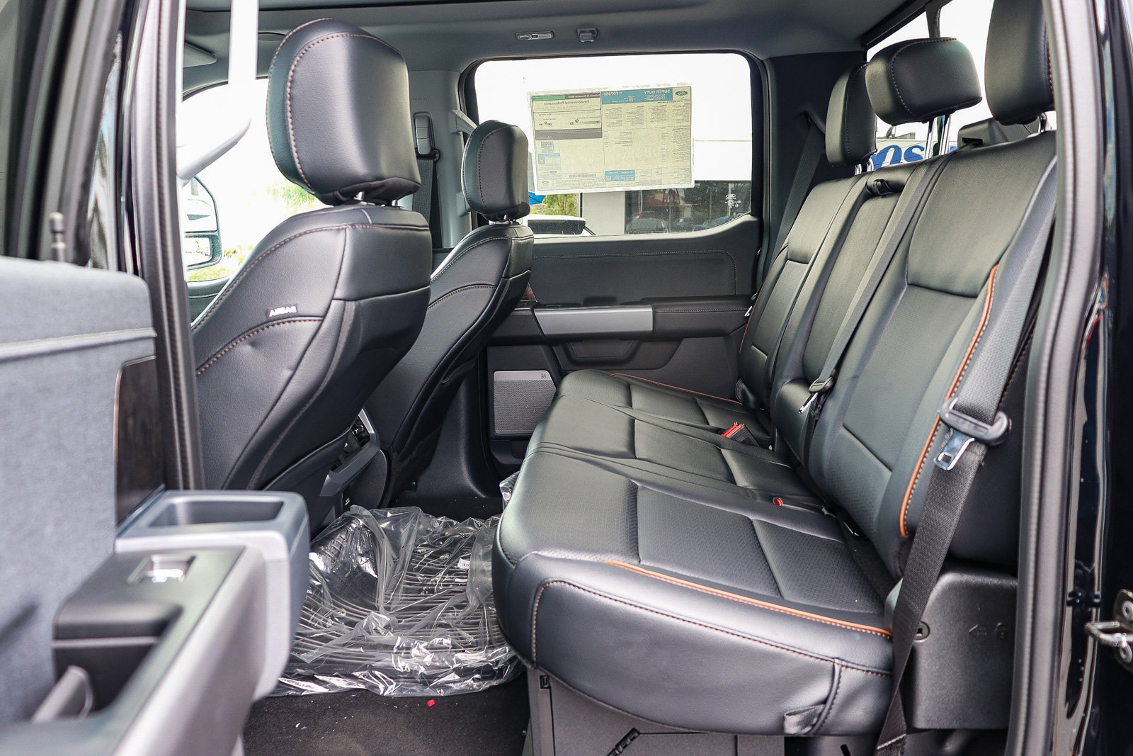 New 2026 Ford F350 Lariat w/ Black Appearance Package AWD/4WD image 18