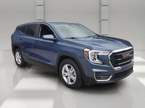 Used 2024 GMC Terrain SLE AWD/4WD image 7