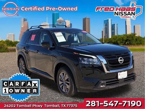 Certified 2025 Nissan Pathfinder SV image 1