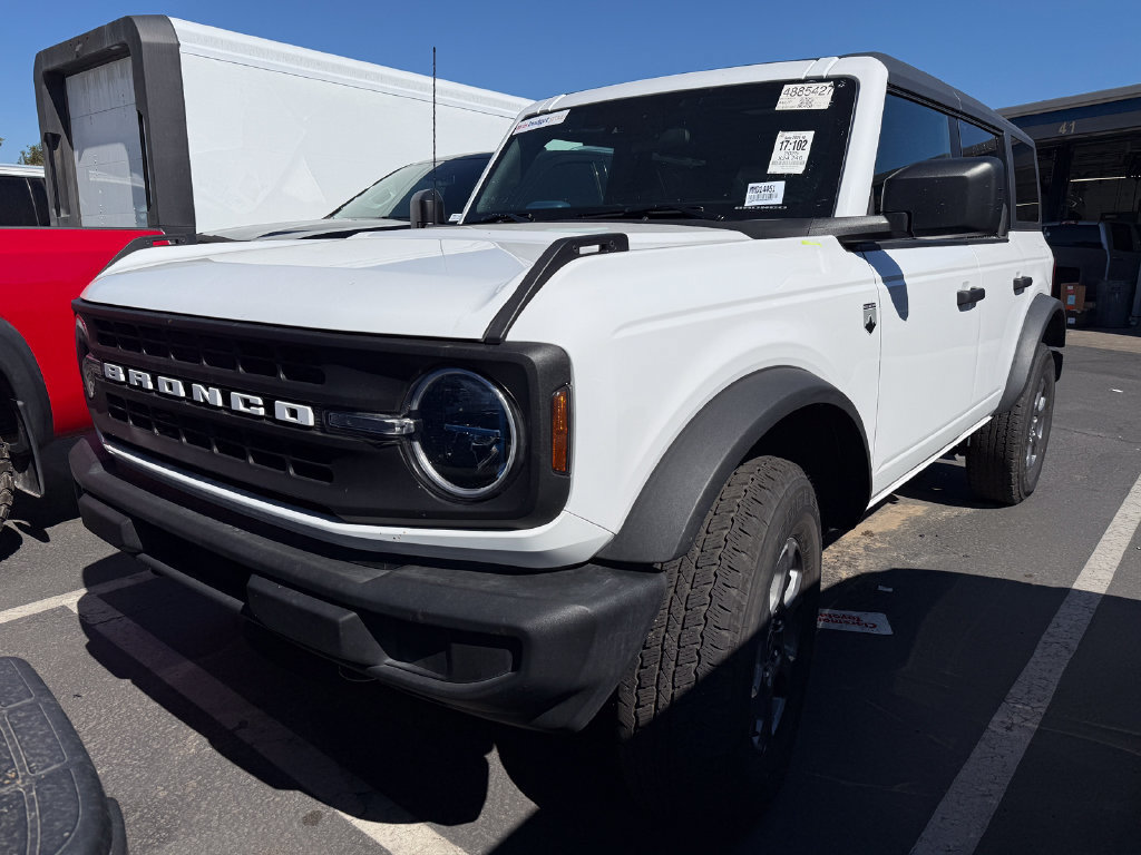 Used 2025 Ford Bronco Big Bend AWD/4WD image 2