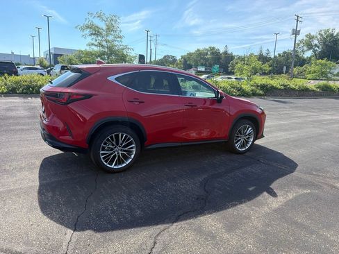 Used 2025 Lexus NX 350h AWD w/ Luxury Package image 25