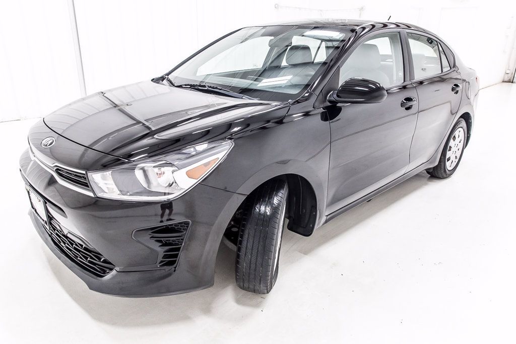 Used 2021 Kia Rio S FWD image 2