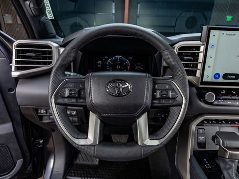 Used 2026 Toyota Tundra Limited AWD/4WD image 19