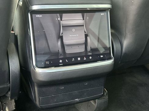 Used 2024 Tesla Model X Plaid image 18