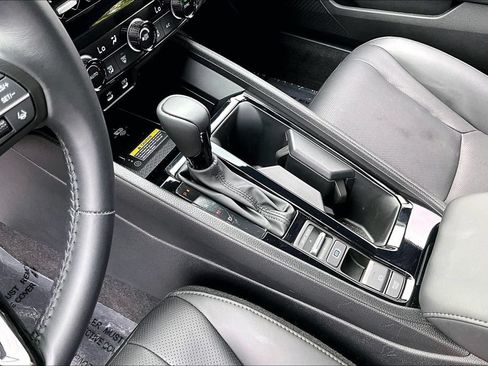 Used 2025 Honda Accord Sport image 15