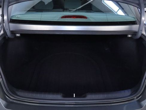 Used 2025 Hyundai Elantra SEL image 15