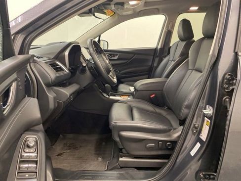 Used 2023 Subaru Ascent Limited w/ Technology Package AWD/4WD image 9