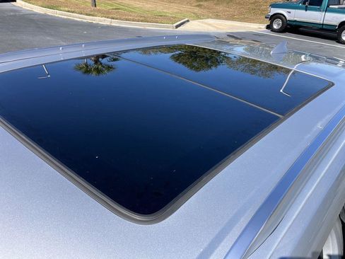 Used 2022 Chevrolet Blazer Premier image 10