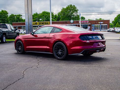 Used 2017 Ford Mustang GT Premium w/ GT Performance Package RWD image 5