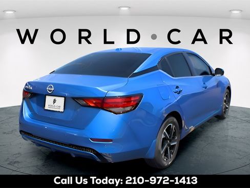 Used 2025 Nissan Sentra SV image 7