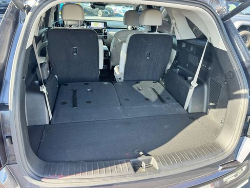 Used 2023 Kia Sorento EX w/ Panoramic Sunroof Package FWD image 7