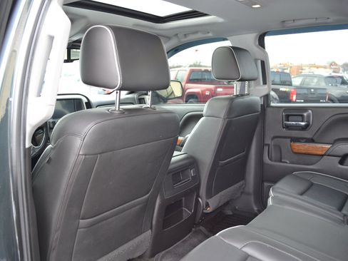 Used 2017 Chevrolet Silverado 1500 High Country image 47