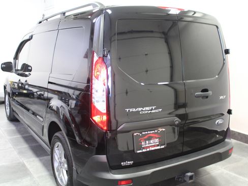 Used 2023 Ford Transit Connect XLT w/ Trailer Tow Package image 4