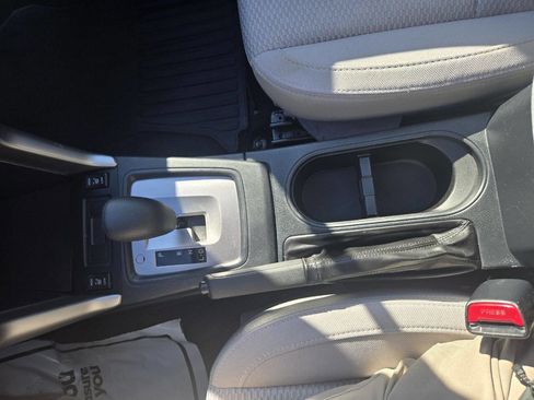 Used 2015 Subaru Forester 2.5i Premium image 31
