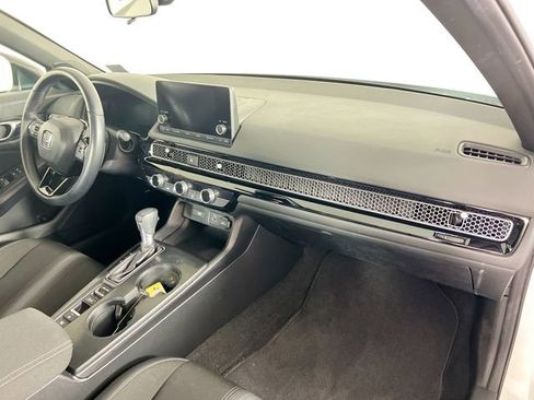 Certified 2024 Honda Civic Sport image 29